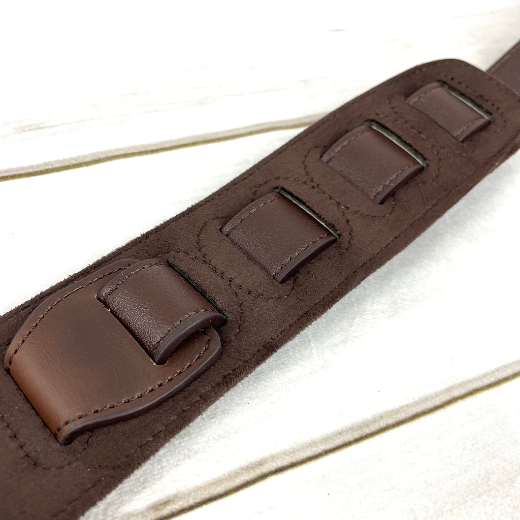 Sunburst Finish Guitar Strap with Pick Pockets & Padded Velour Back C526303